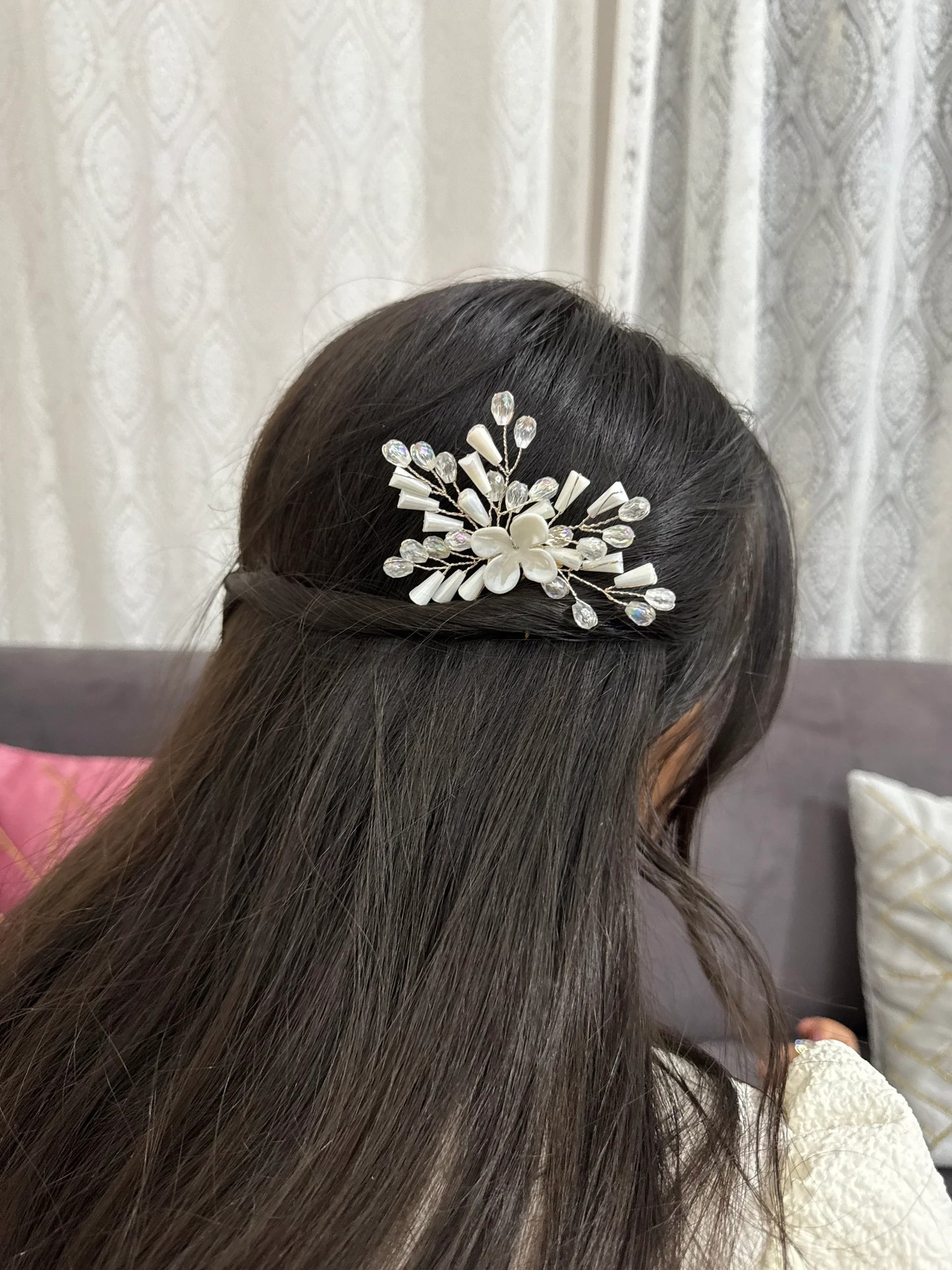 Pearl Petal Spark Hairpin | Elegant Bridesmaid Hair Accessory with Crystals