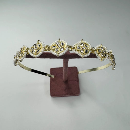 Pearl & Kundan Diamond Motif Hairband – Wedding Statement Accessory