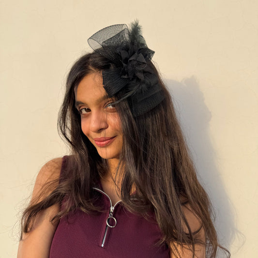 Dreamy Black Fascinator