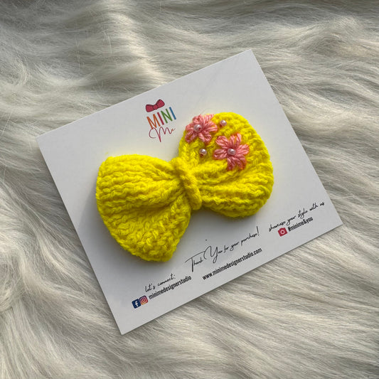 Knitted Yellow Bow Hair Clip – Soft & Colorful