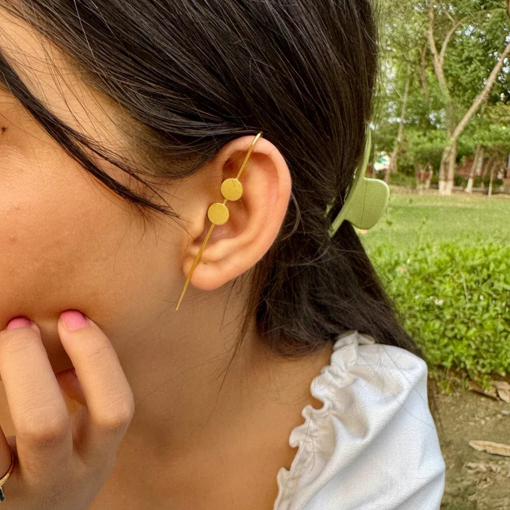 Moon Dots Gold Ear Cuff | Minimalist No-Piercing Earcuff for Women
