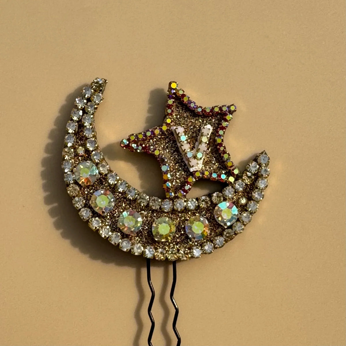 Personalized Crescent Moon & Star Hair Pin with Initial – Sparkling Hair Accessory