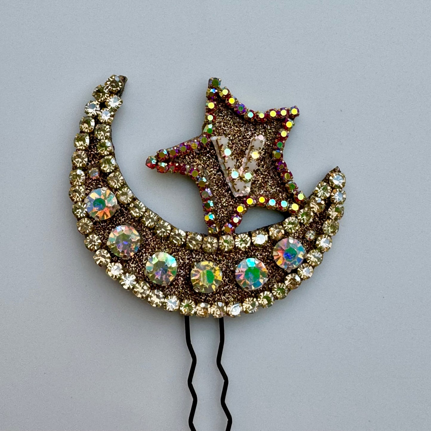 Personalized Crescent Moon & Star Hair Pin with Initial – Sparkling Hair Accessory