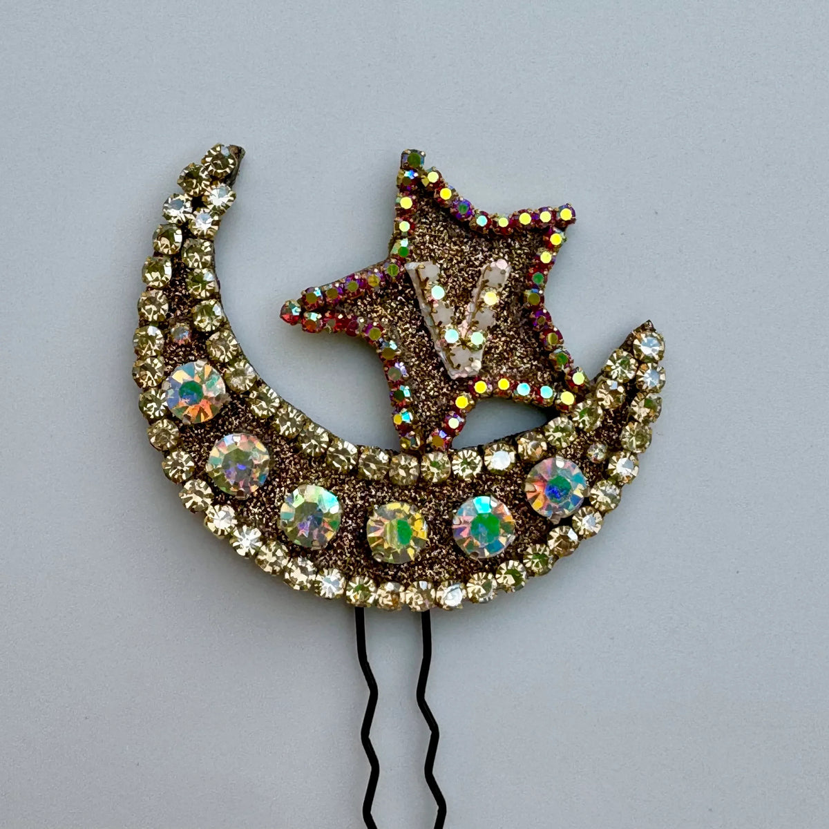 Personalized Crescent Moon & Star Hair Pin with Initial – Sparkling Hair Accessory