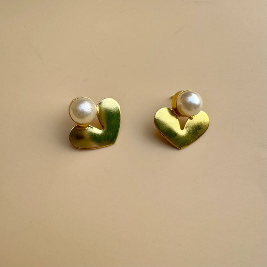Golden Heart Pearl Stud Earrings