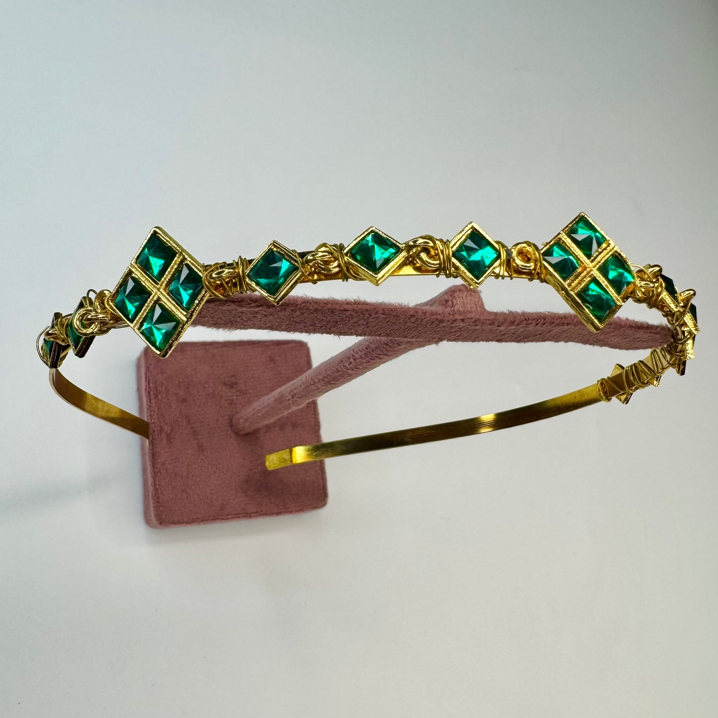 Emerald Green Kundan Hairband – Bridal & Wedding Hair Accessory