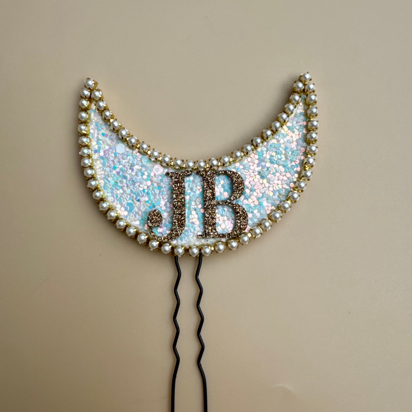Pearl-Edged Crescent Moon Hair Pin (with Couple Initials)
