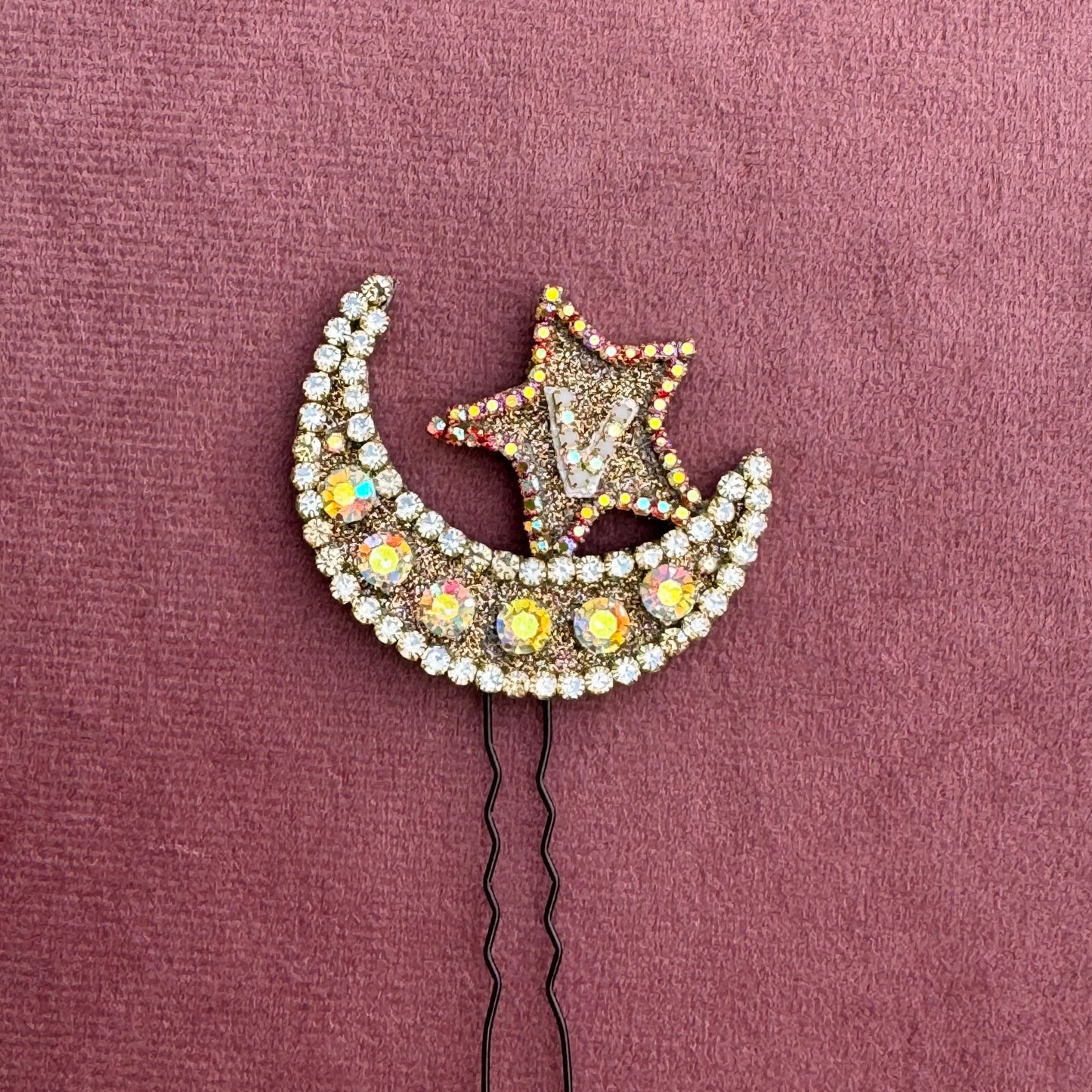 Personalized Crescent Moon & Star Hair Pin with Initial – Sparkling Hair Accessory