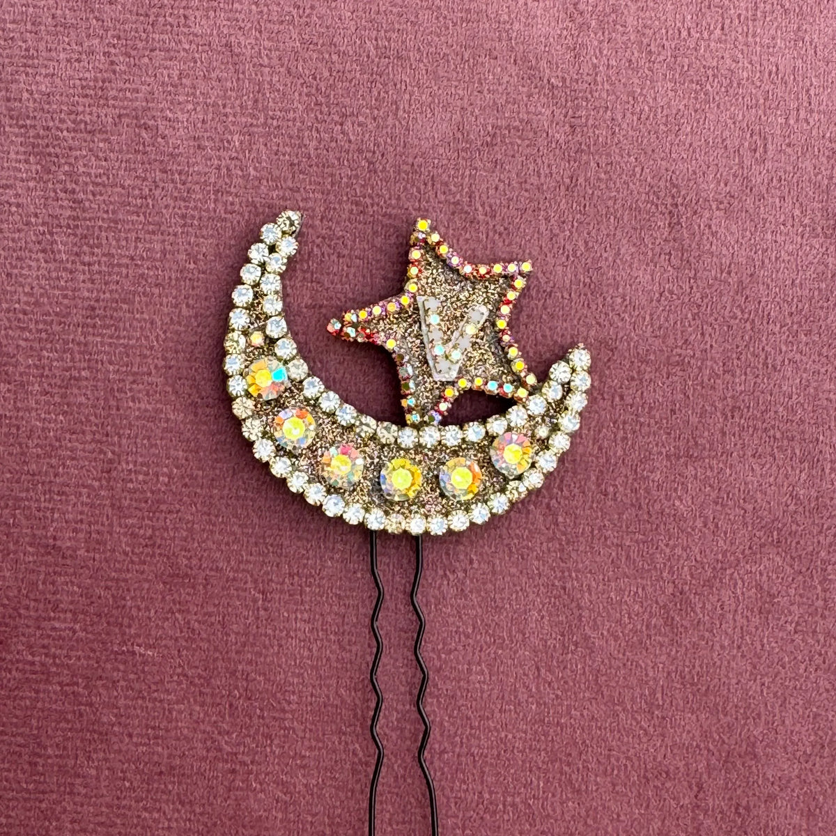Personalized Crescent Moon & Star Hair Pin with Initial – Sparkling Hair Accessory