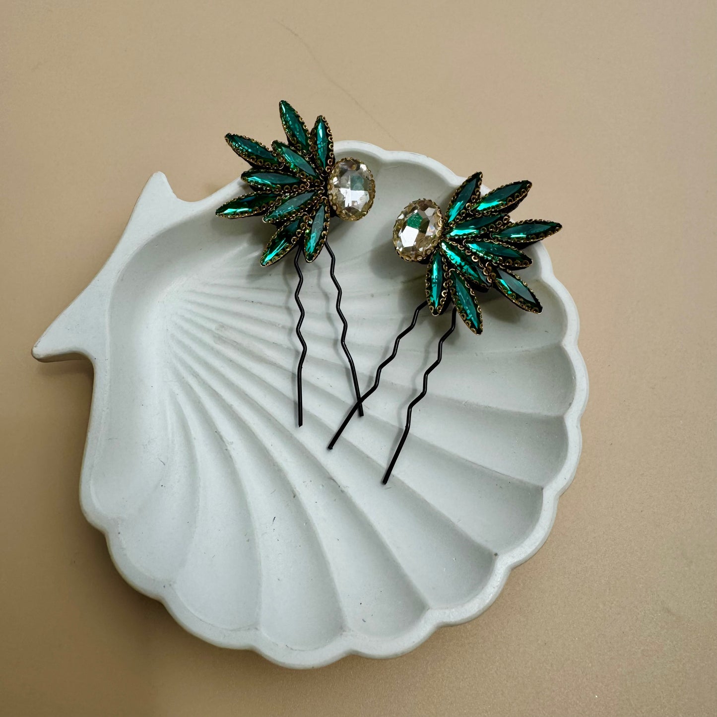 Emerald Green Winged Hair Pin Set (Mirror Pair - 2 Pins)
