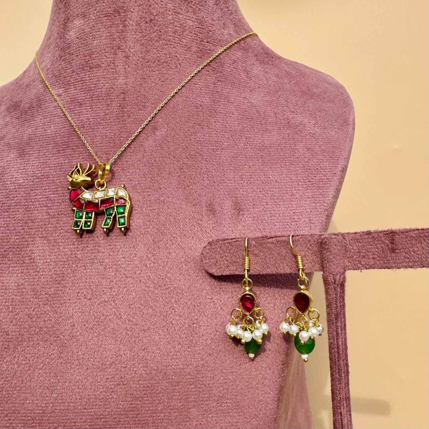 Hiran Meenakari Pendant Necklace & Earring Set