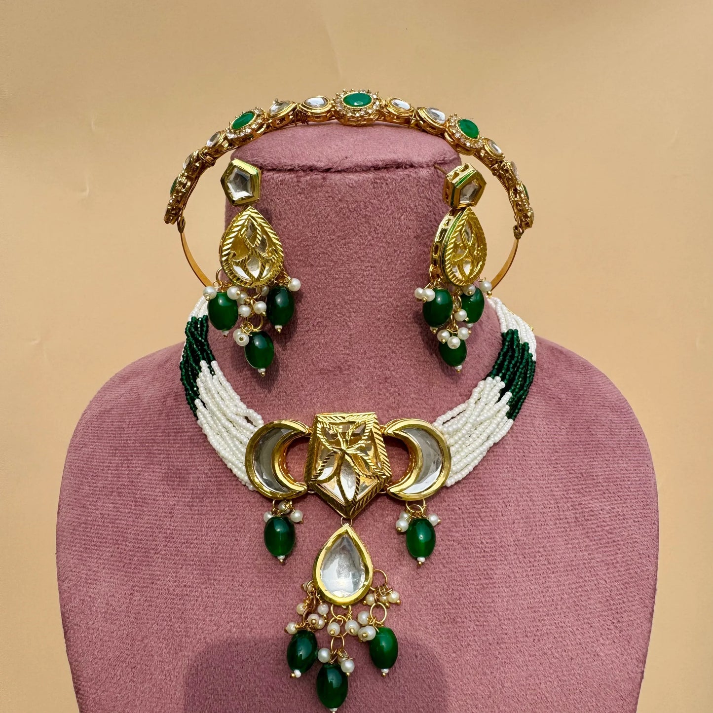Noor-e-Nazaakat Kundan Beaded Set (Necklace, Earrings & Headband)