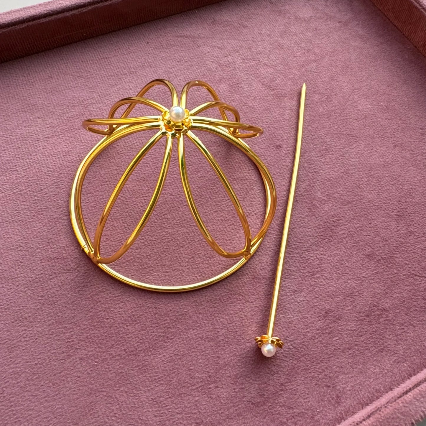 Petals Brass Bridal Bun Cage