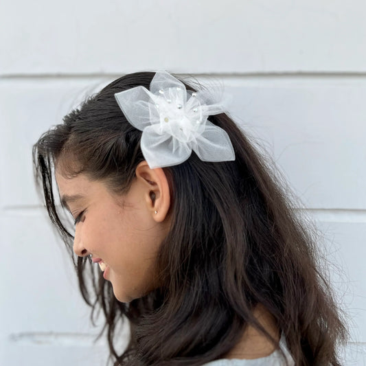 White Twilight Petals Hair Clip