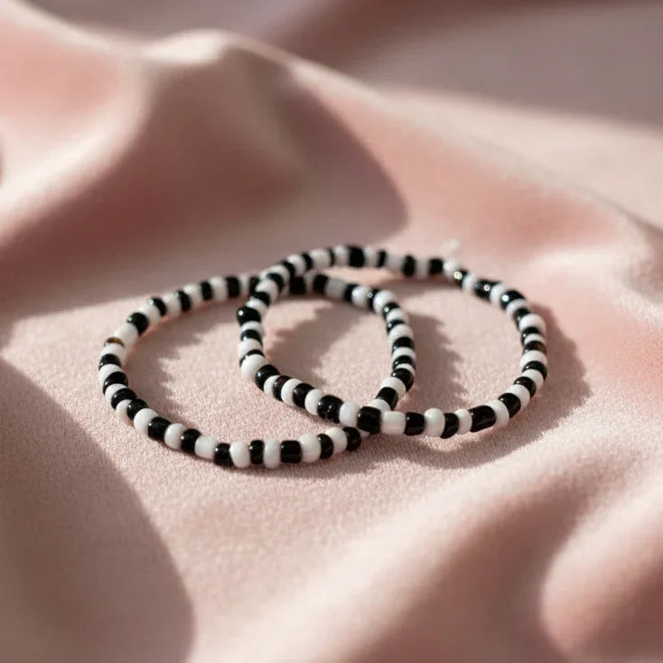 Black and White Bracelet | Set of 2
