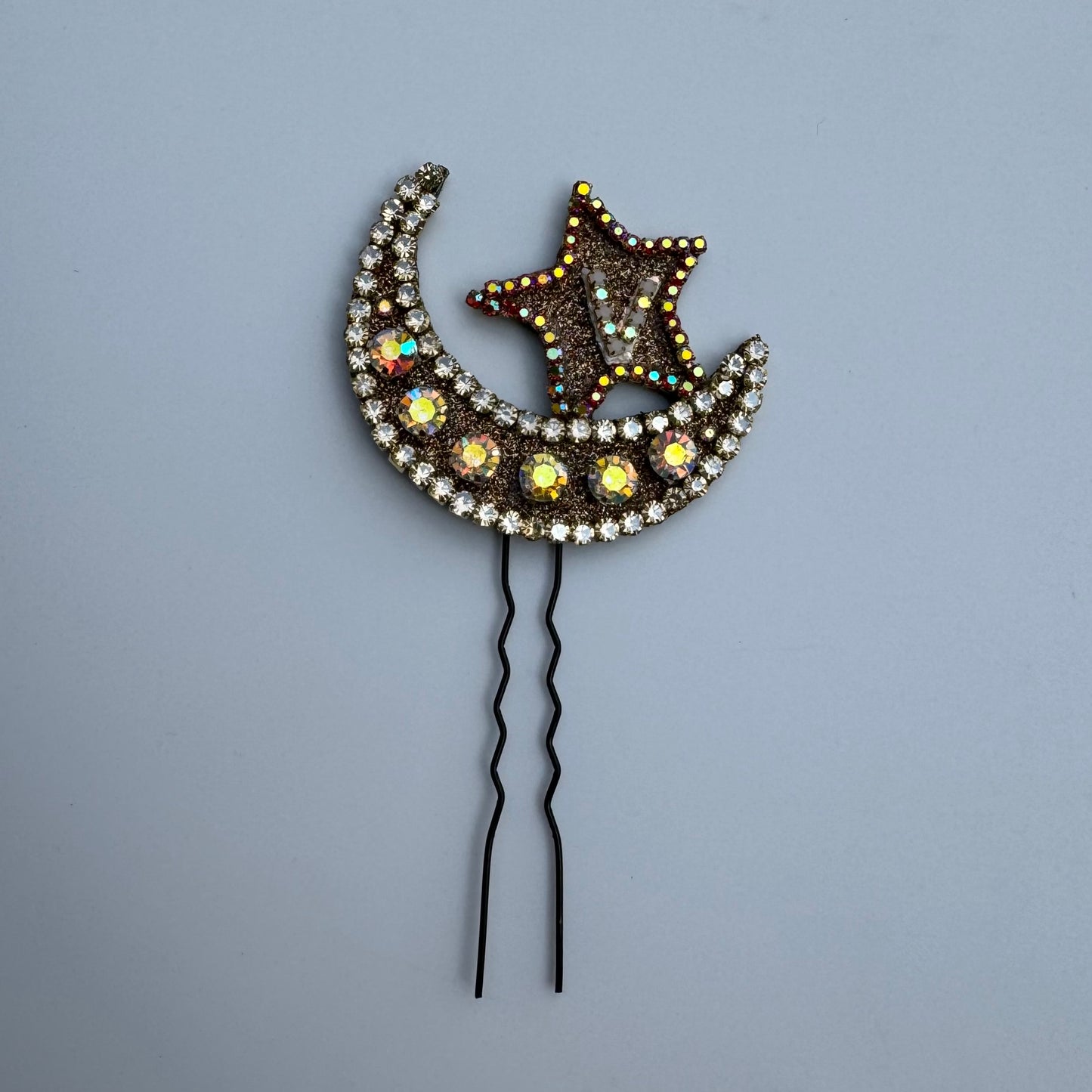 Personalized Crescent Moon & Star Hair Pin with Initial – Sparkling Hair Accessory