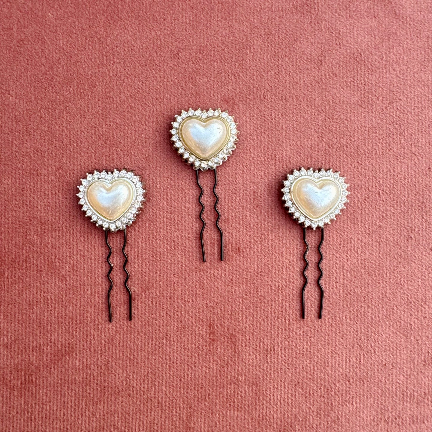 Crystal-Edged Pearl Heart Hair Pin Set