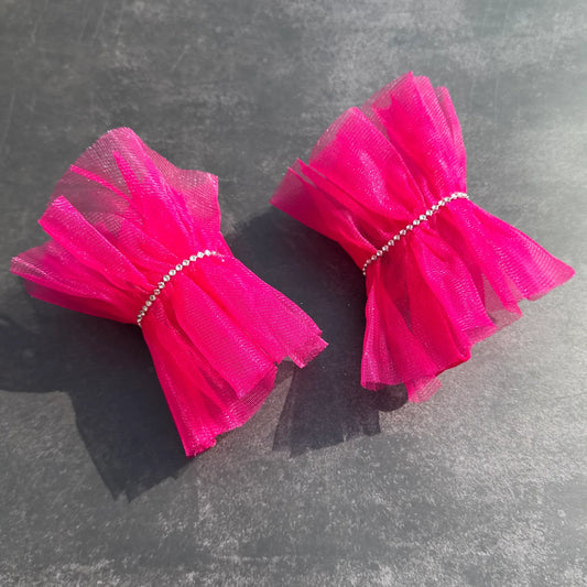 Ruffled Charm Tulle Pink Cuff Gloves