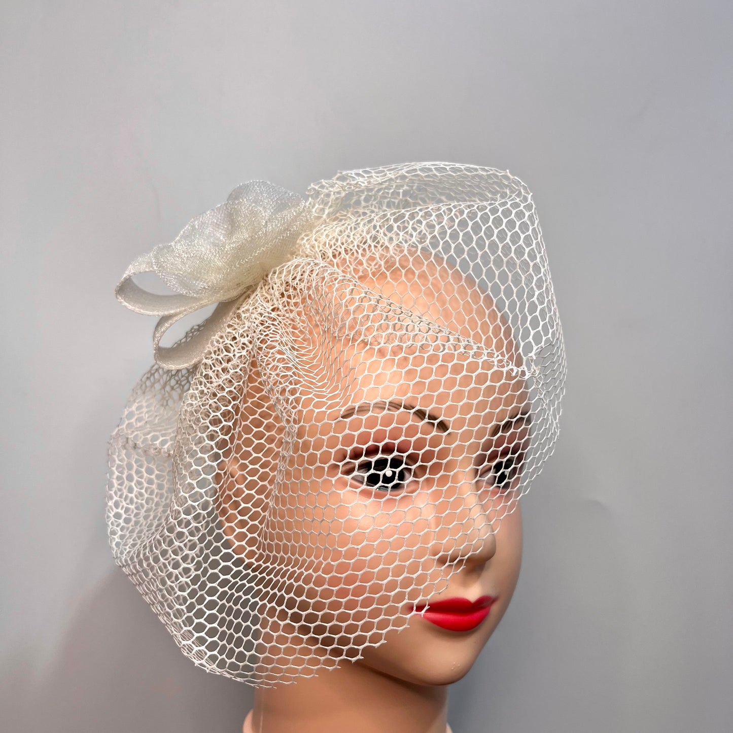 VICTORIA Ivory Veil Fascinator | Millinery Fashion Week Headpiece