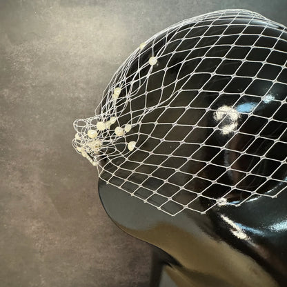 Pearl Net White Veil – Vintage Glam Hair Accessory