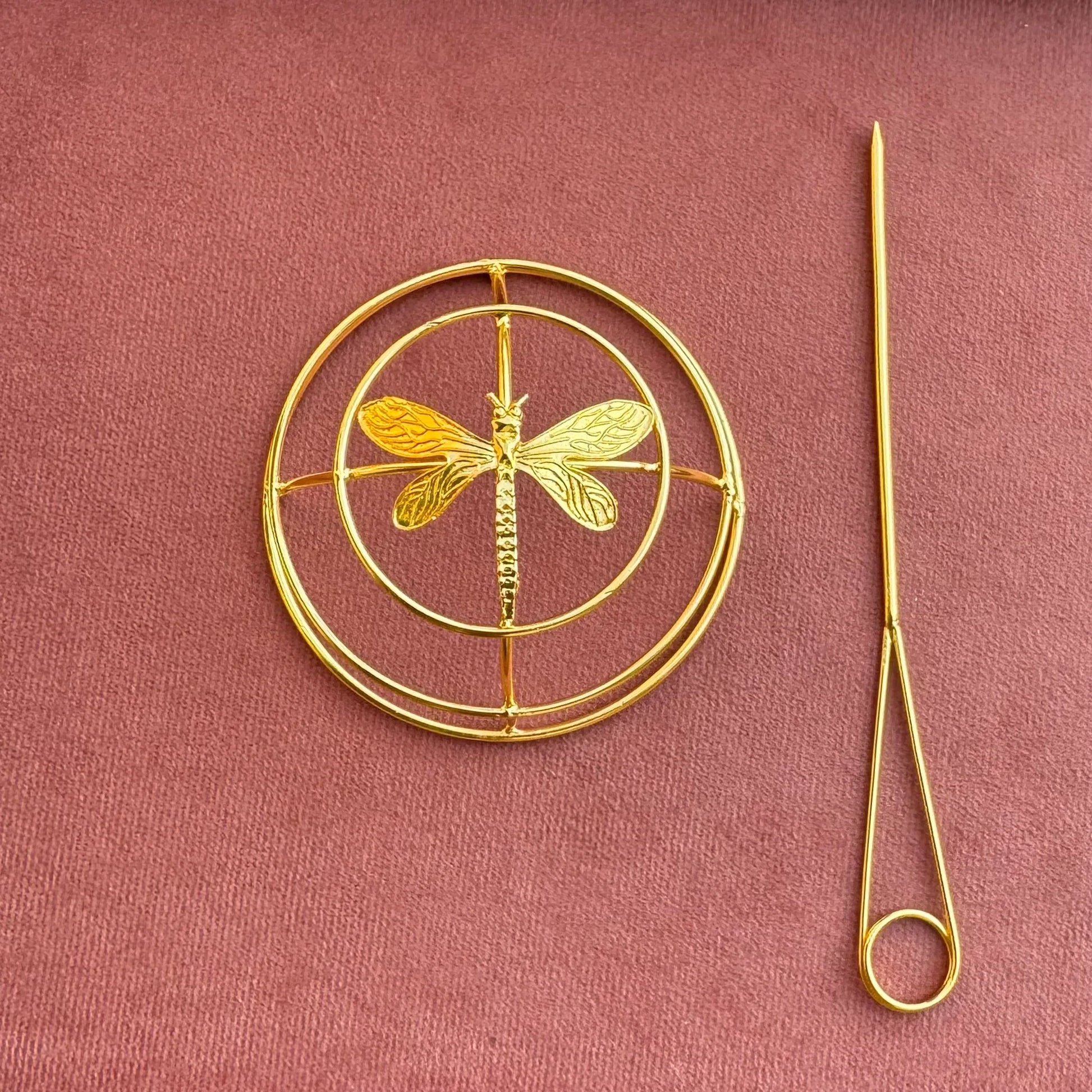 Dragonfly Brass Bun Cage