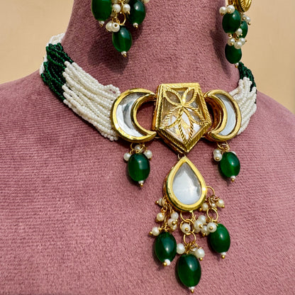 Noor-e-Nazaakat Kundan Beaded Set (Necklace, Earrings & Headband)