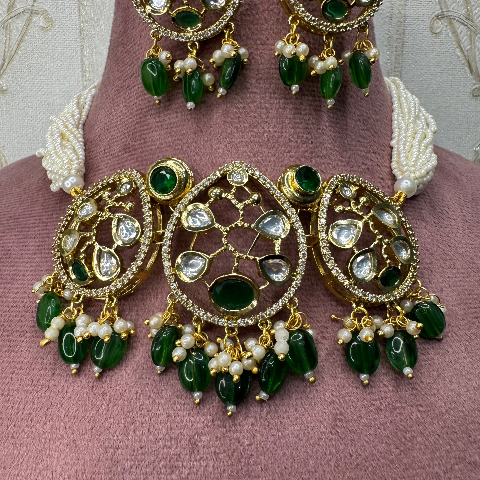Pearl Beaded Green Choker Necklace & Earrings Set