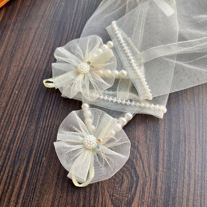 Ivory Princess Gloves | Baby Girl