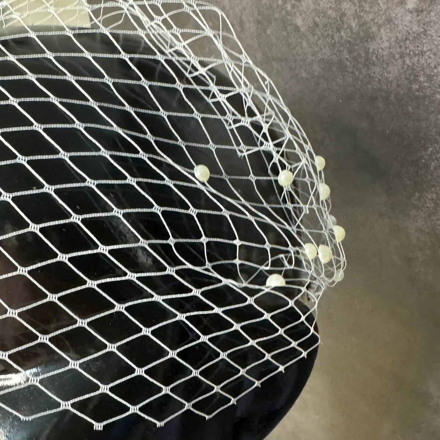 Pearl Net White Veil – Vintage Glam Hair Accessory