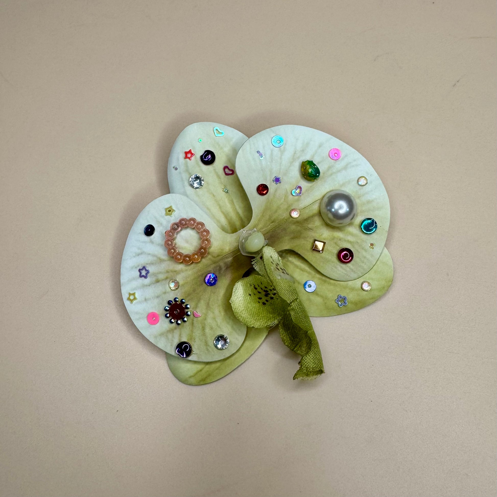 Orchid Beach Hair Clip