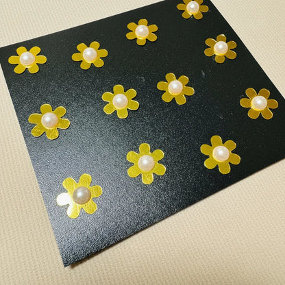 Gold Pearl Daisy Velcro Hair Stickers – Set of 12