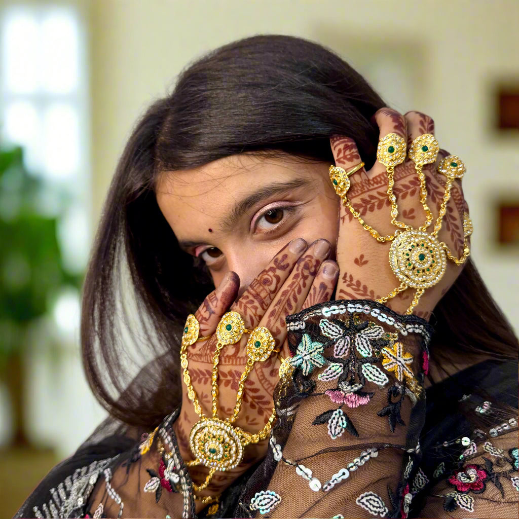 Gulbahar Hathphools – Golden Green Kundan Hand Jewelry for Bridal & Festive Wear