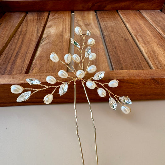 Ethereal Bloom Pearl & Crystal Hair Pin