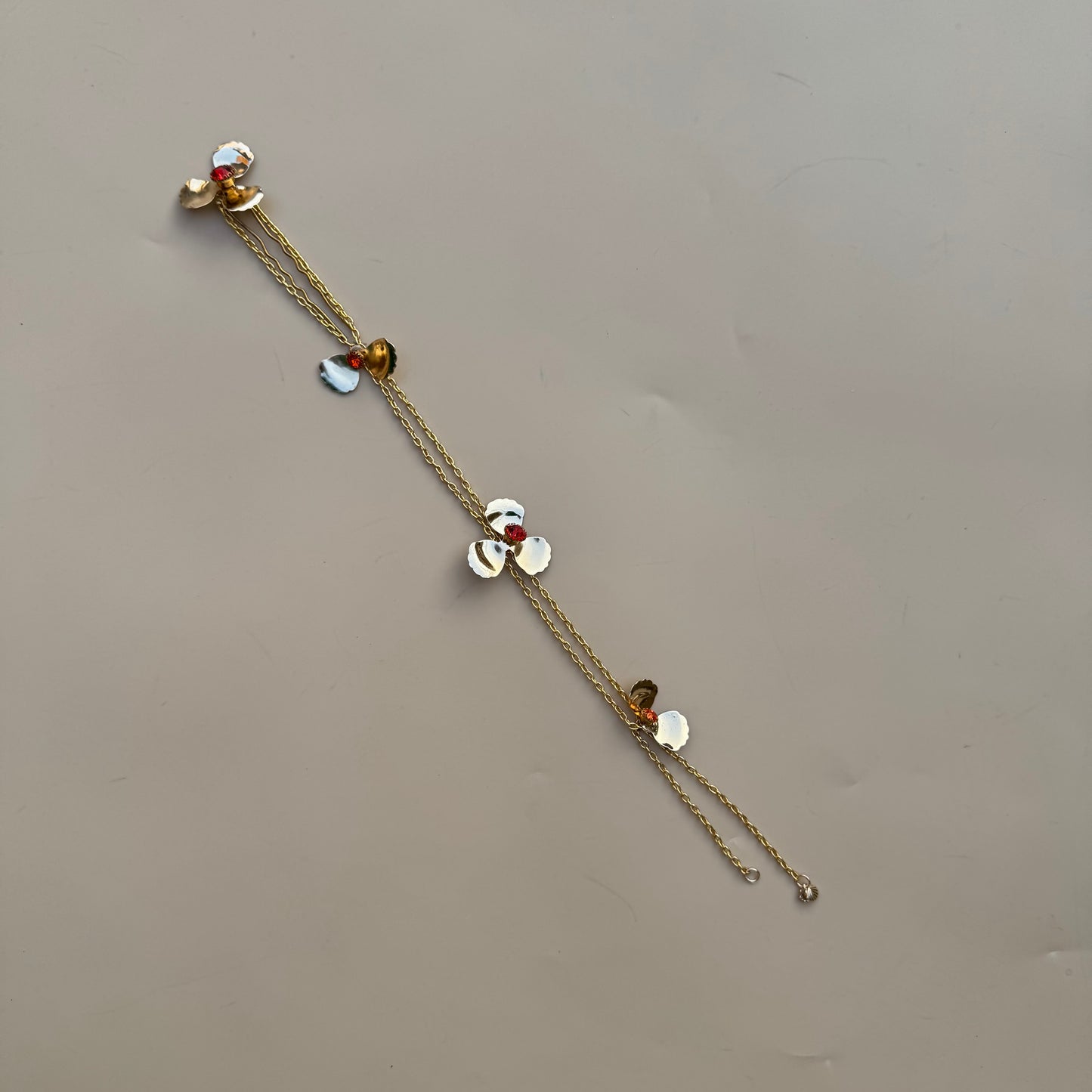 Golden Flowers Hair Chain