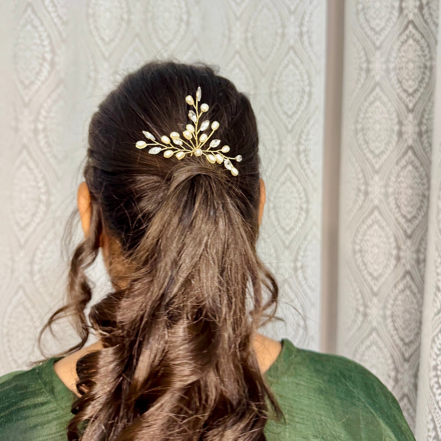 Ethereal Bloom Pearl & Crystal Hair Pin