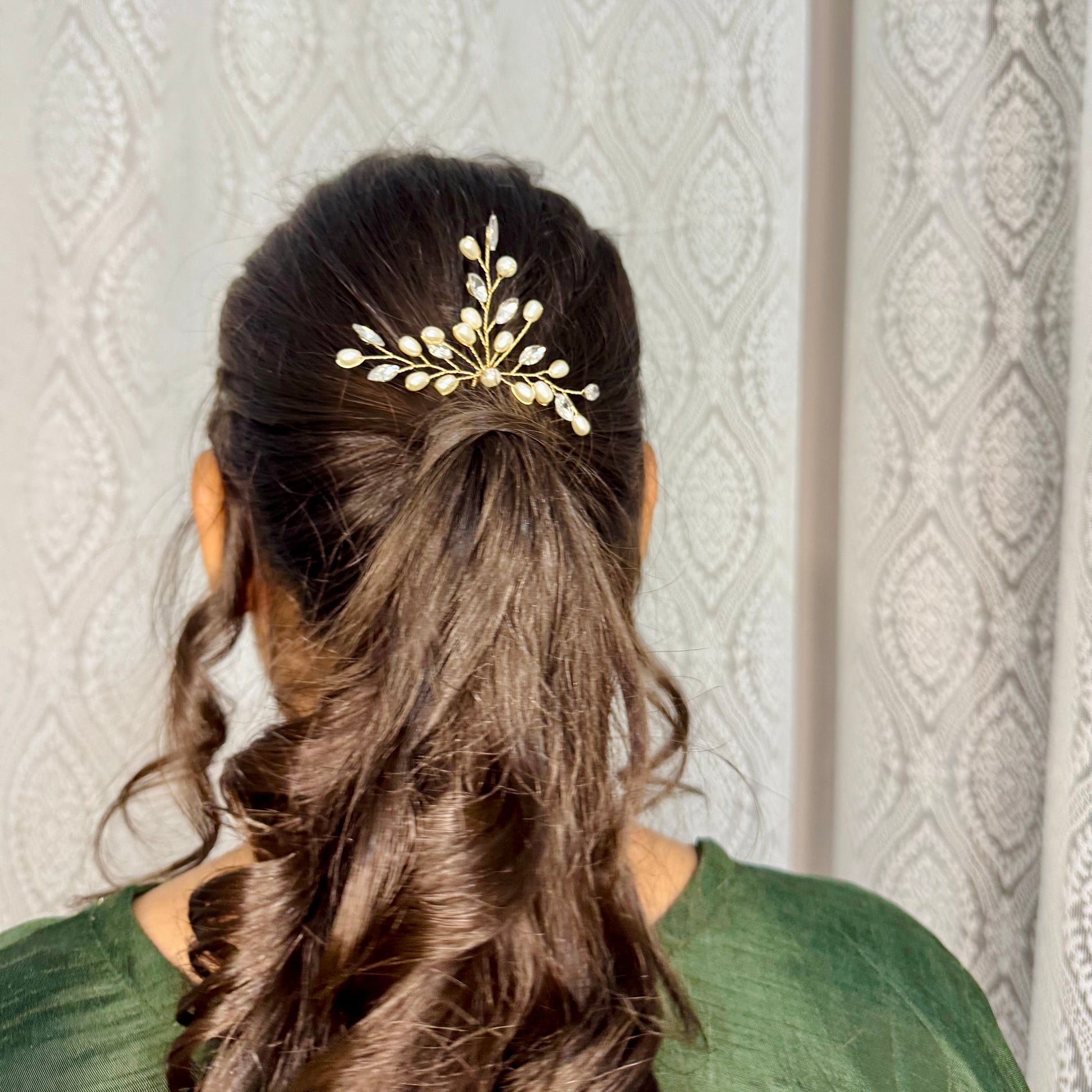 Ethereal Bloom Pearl & Crystal Hair Pin