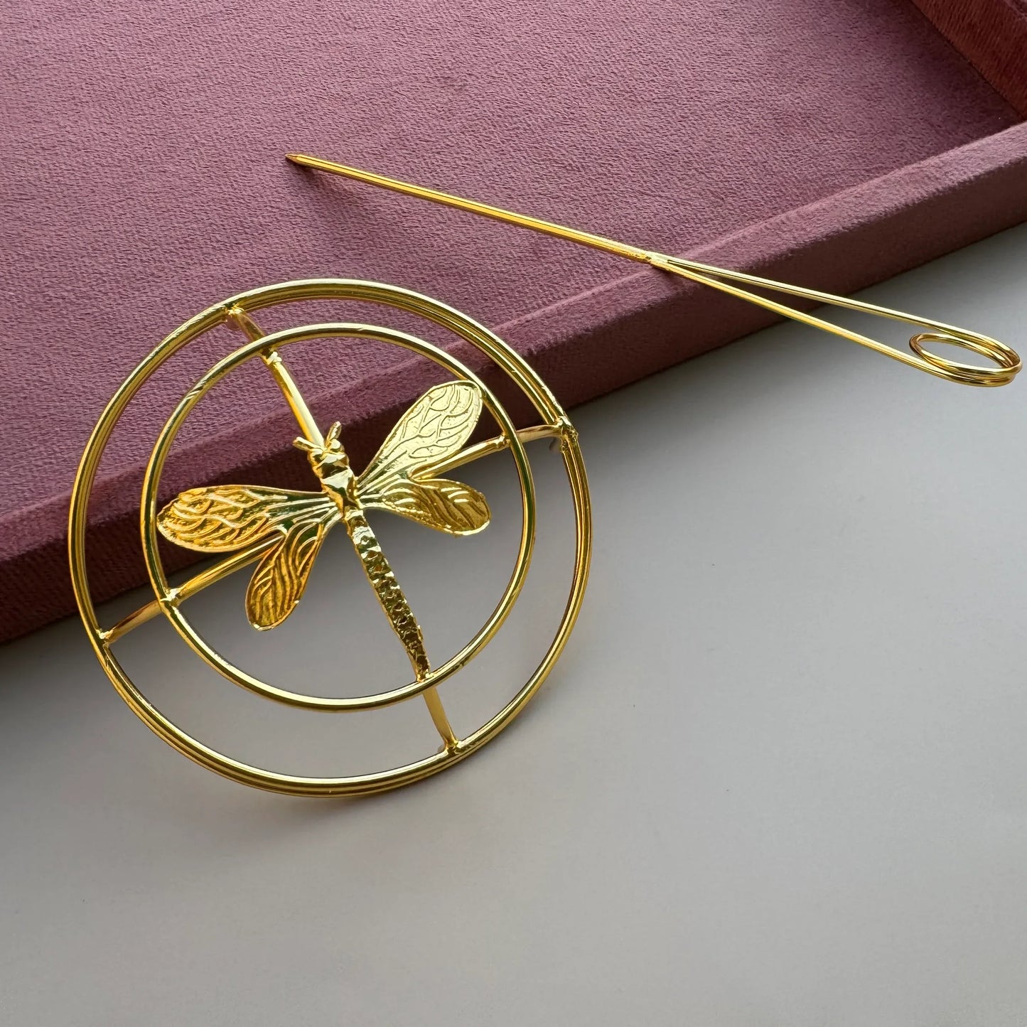Dragonfly Brass Bun Cage