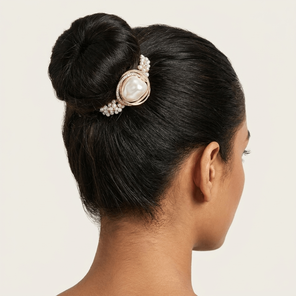Baroque Pearl Hair Tie