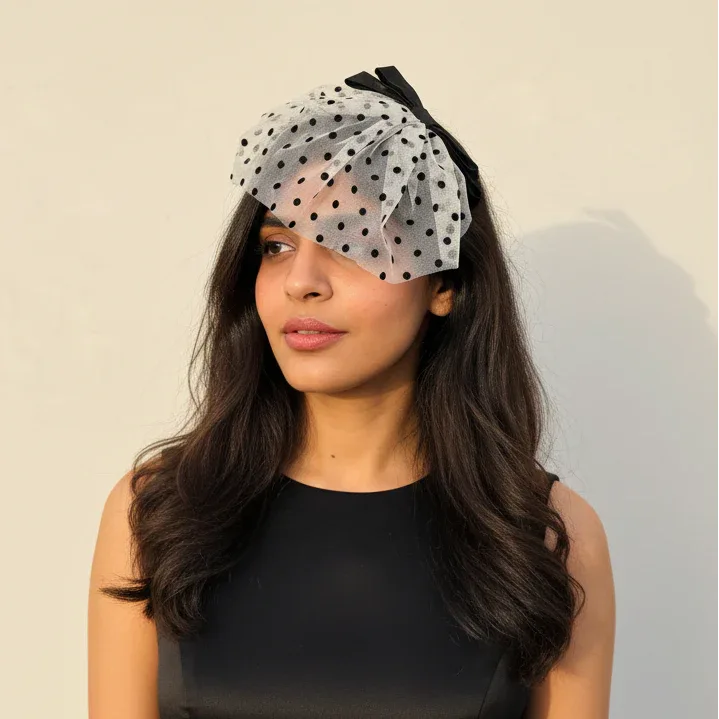 Droplets Fantasy White & Black Veil With Silk Bow
