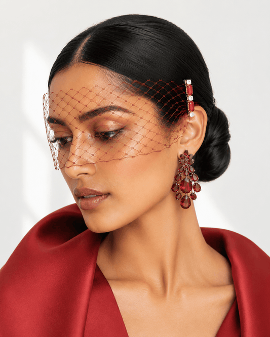 Crimson_Wide-Eye_Birdcage_Veil