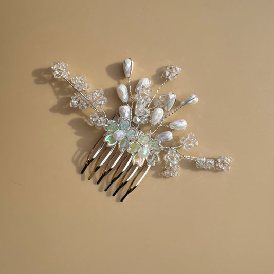 White Crystal Bloom Hair Comb