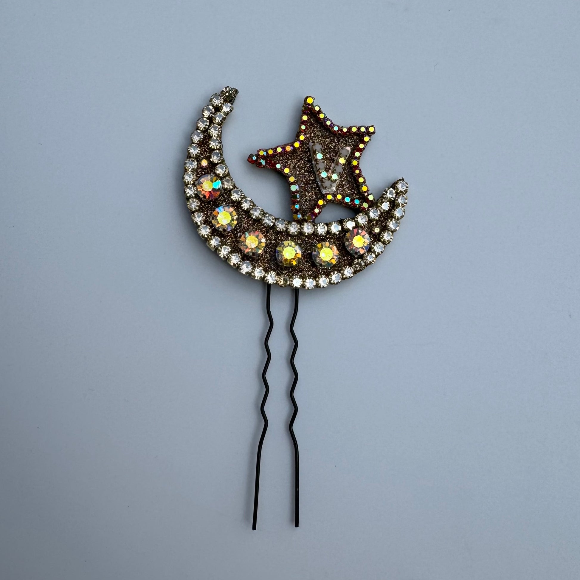 Personalized Crescent Moon & Star Hair Pin with Initial – Sparkling Hair Accessory