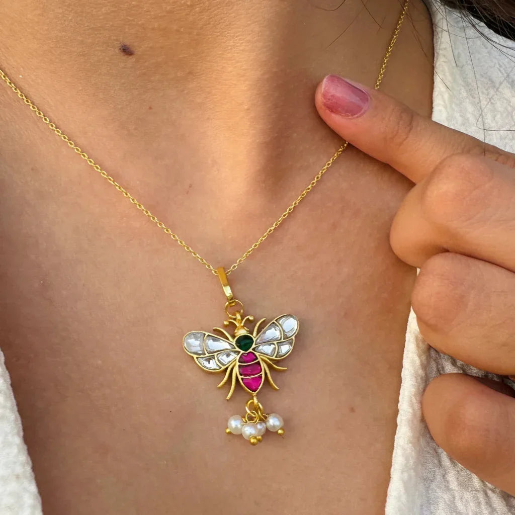 Bee Pendant Necklace – Enamel & Kundan Inlay with Pearl Drops