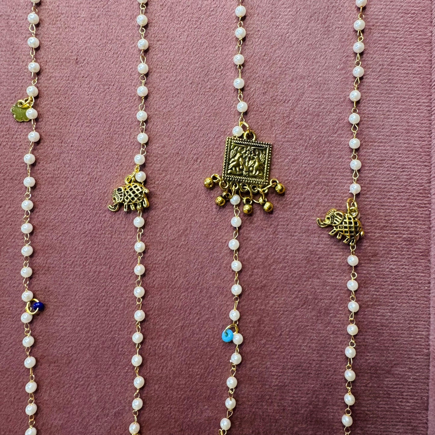 Maharani Pearl Charm Hair Chain