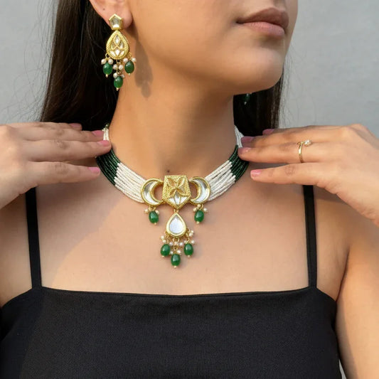 Kundan White Green Beaded Set
