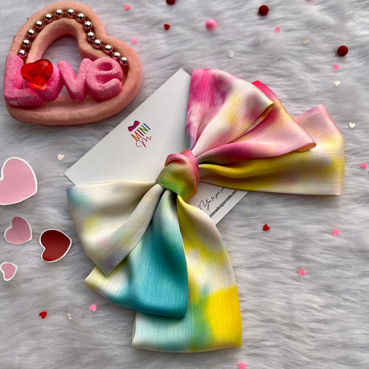 Love Splash Multicolor Triple Layered Bow Hair Clip